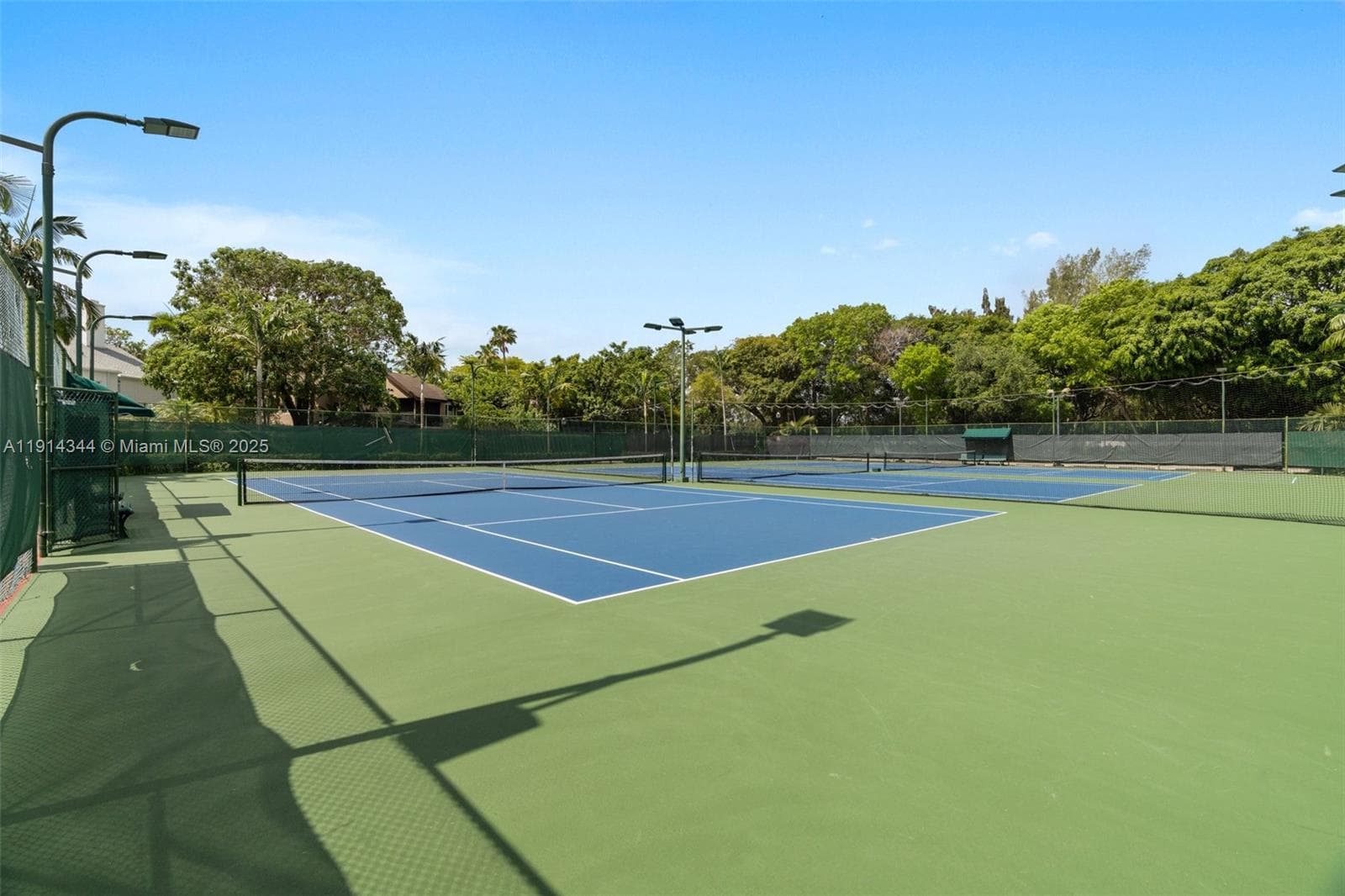 20215 W Oak Haven Cir, Miami FL 33179 — 81