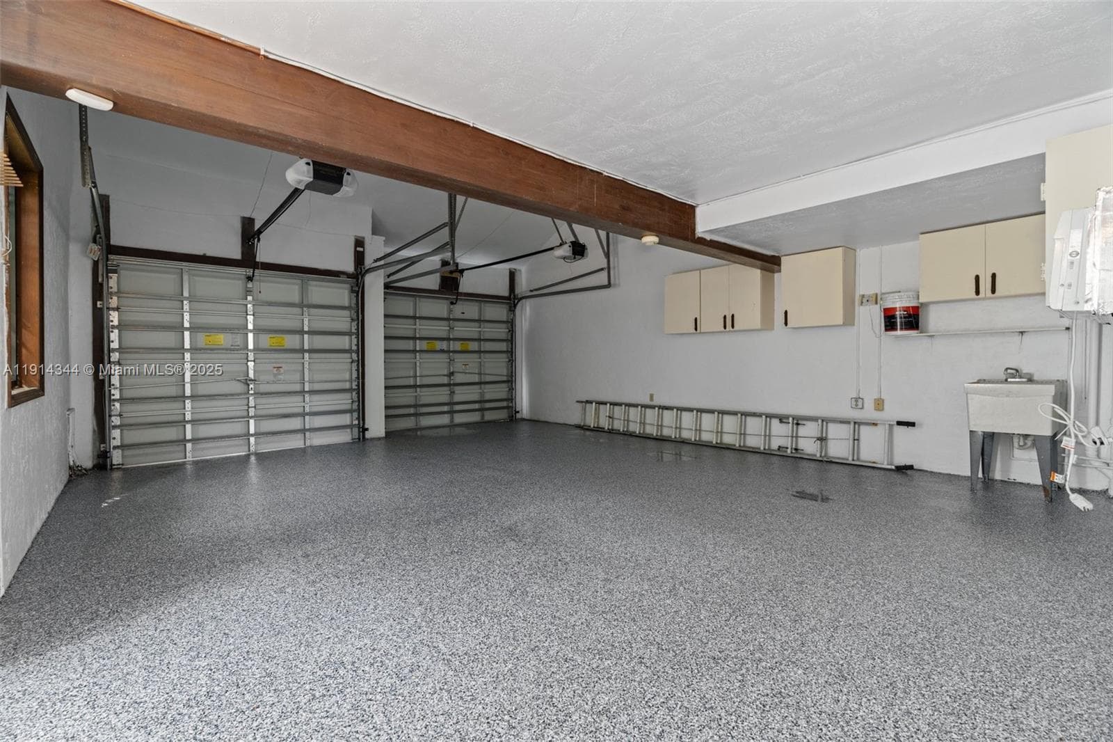 20215 W Oak Haven Cir, Miami FL 33179 — 71