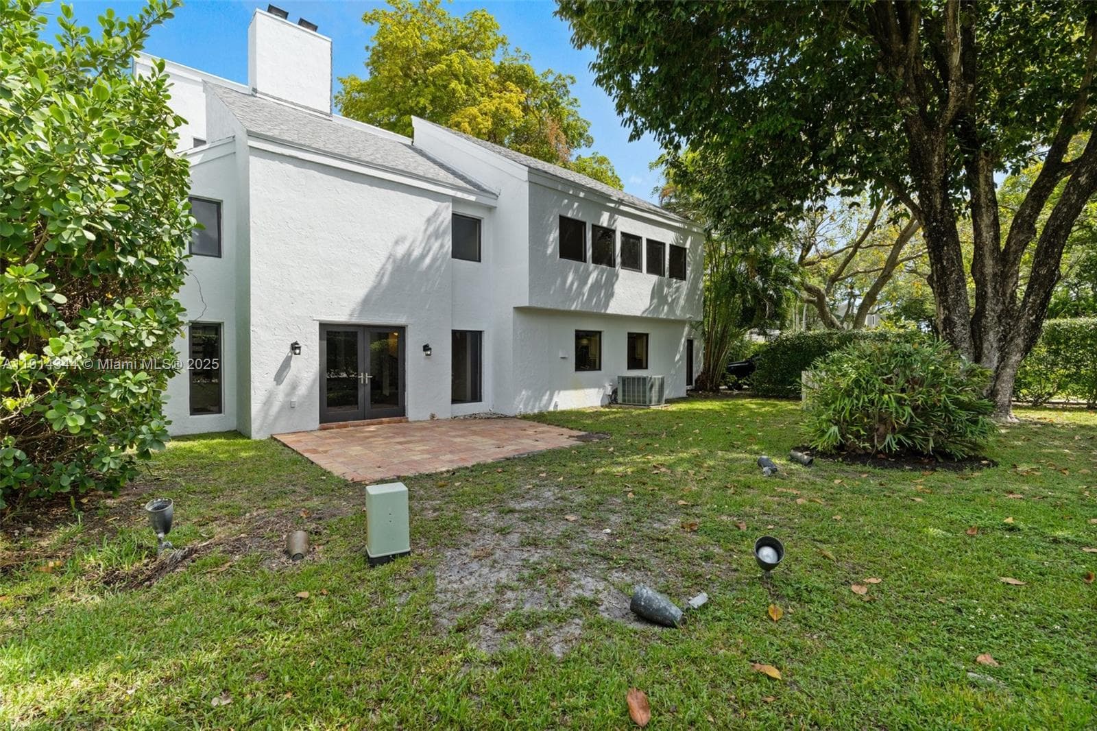 20215 W Oak Haven Cir, Miami FL 33179 — 65