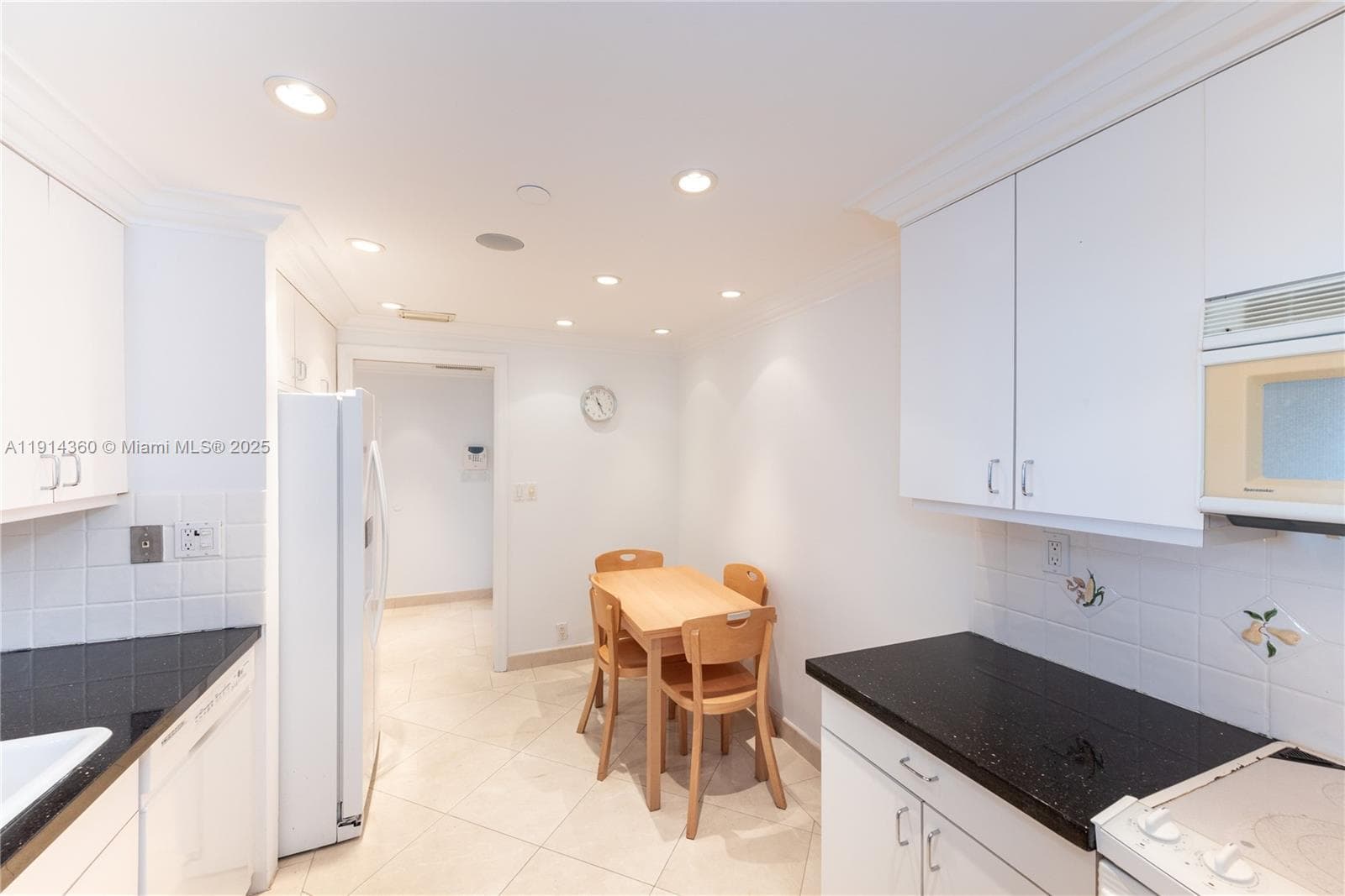 151 Crandon Blvd # 1036, Key Biscayne FL 33149 — 10