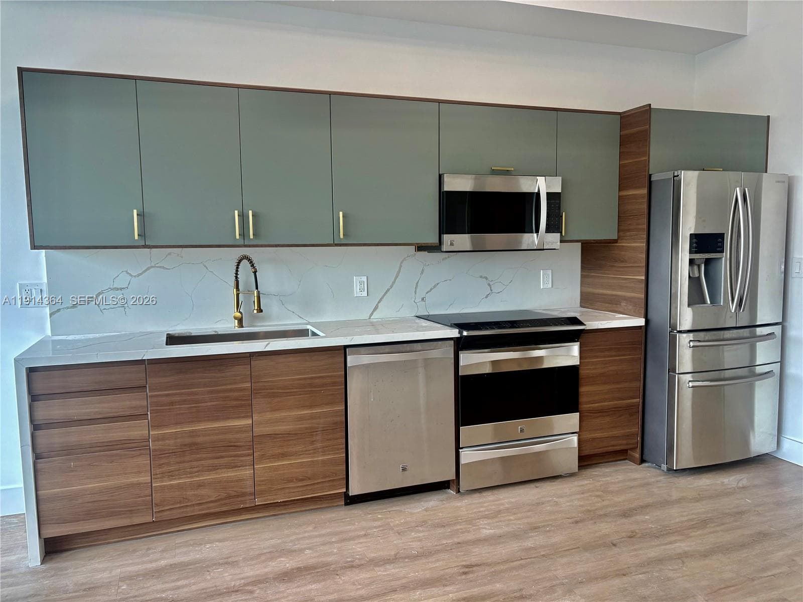 1800 N Bayshore Dr # 306, Miami FL 33132 — 12
