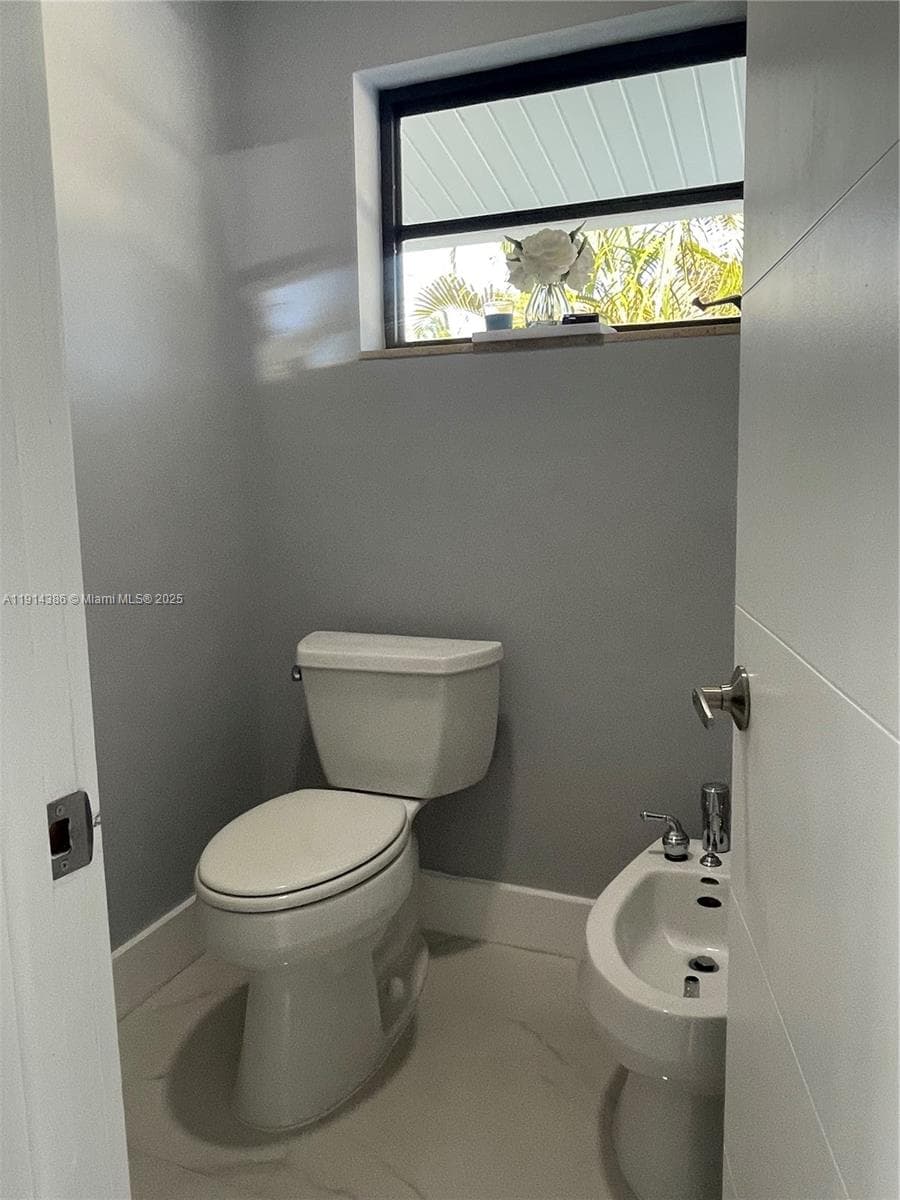 7521 SW 56th St, Miami FL 33155 — 24