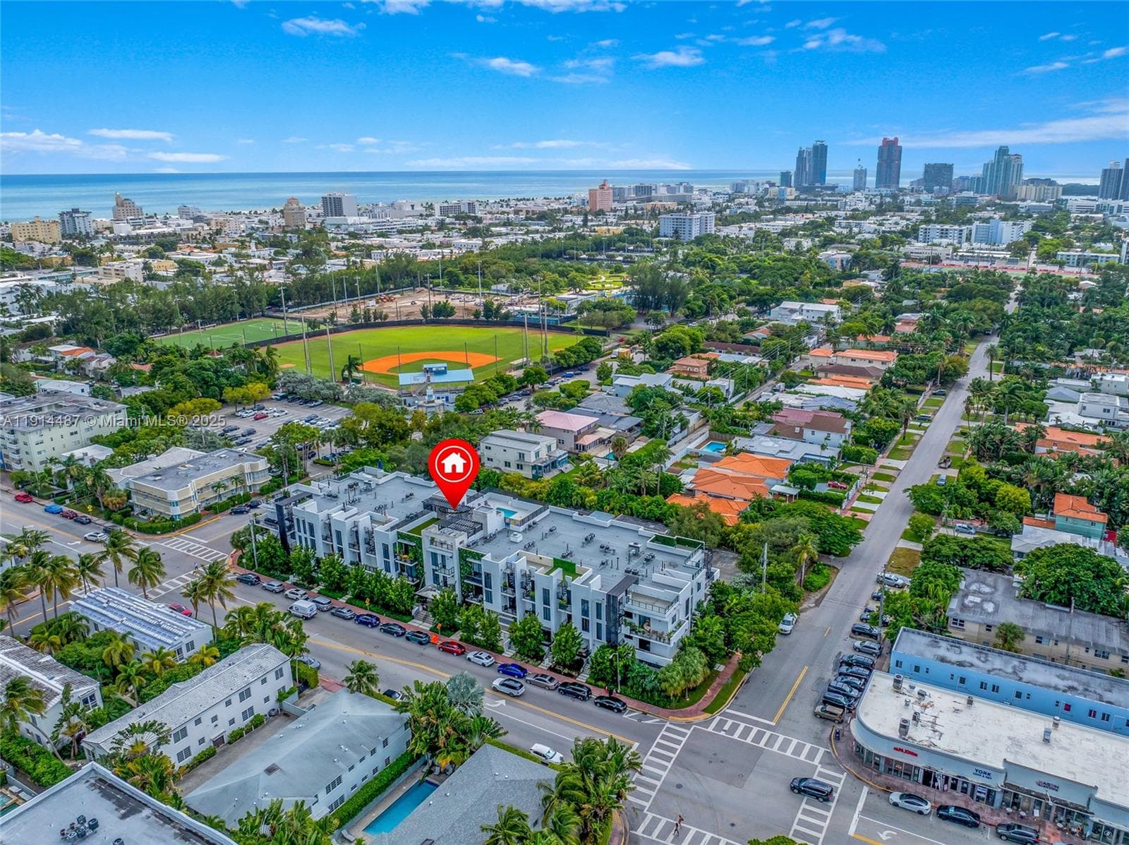 1030 15th St # 306, Miami Beach FL 33139 — 53