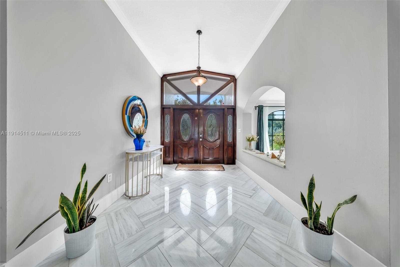 10195 NW 26th St, Doral FL 33172 — 7