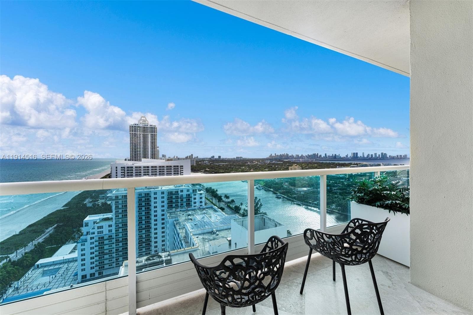 5025 Collins Ave # 1, Miami Beach FL 33140 — 14