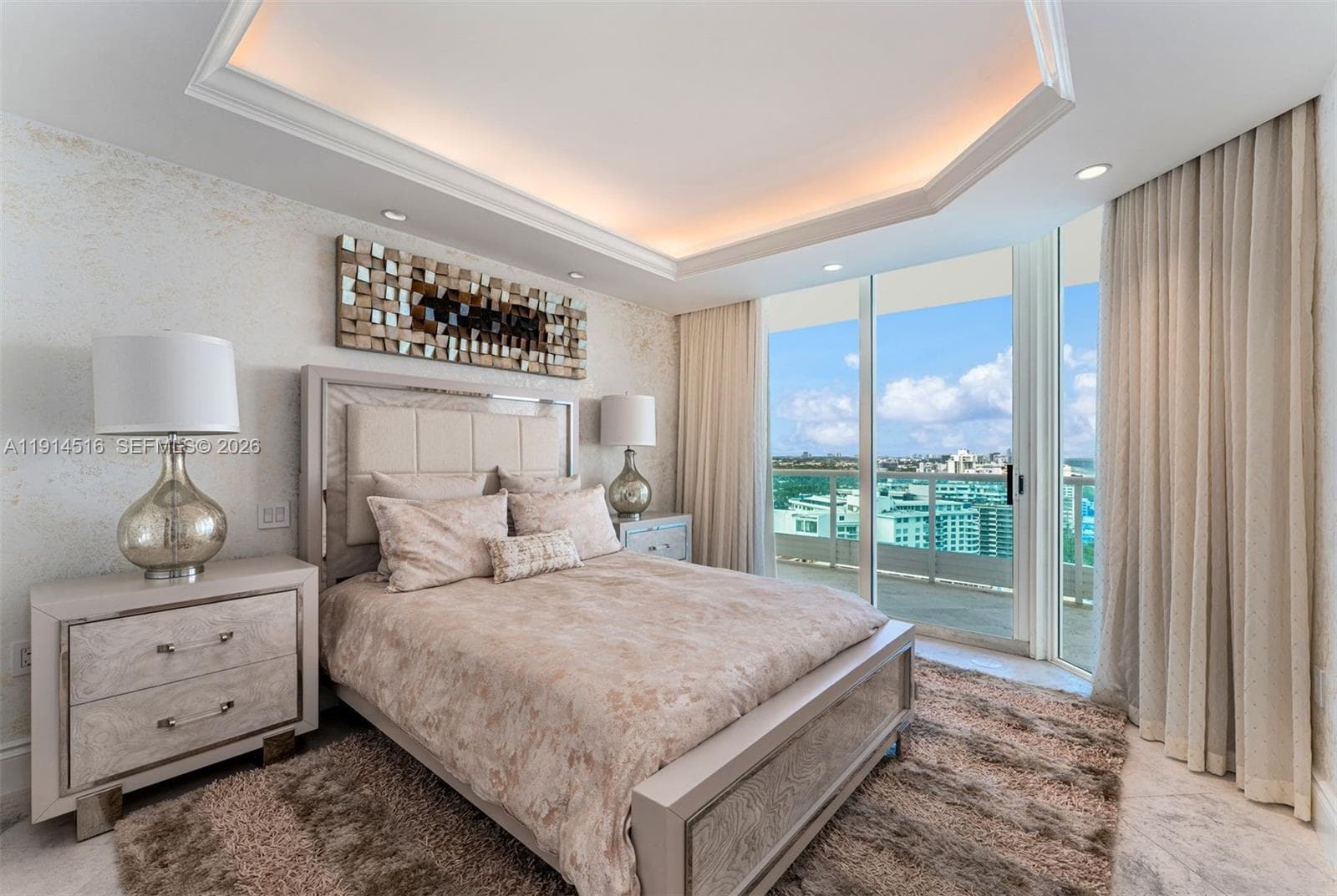 5025 Collins Ave # 1, Miami Beach FL 33140 — 37