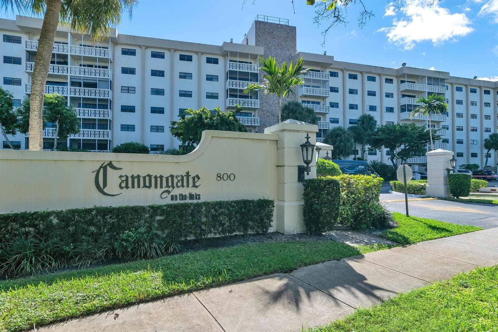 800 NE 195th Street # 601, Miami FL 33179 — 2