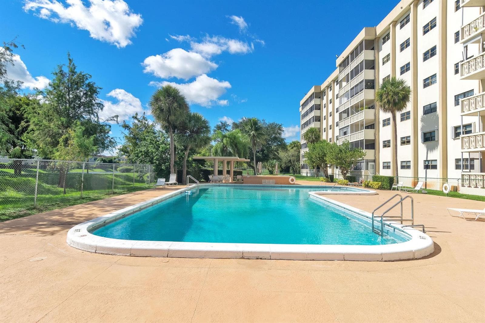800 NE 195th Street # 601, Miami FL 33179 — 31
