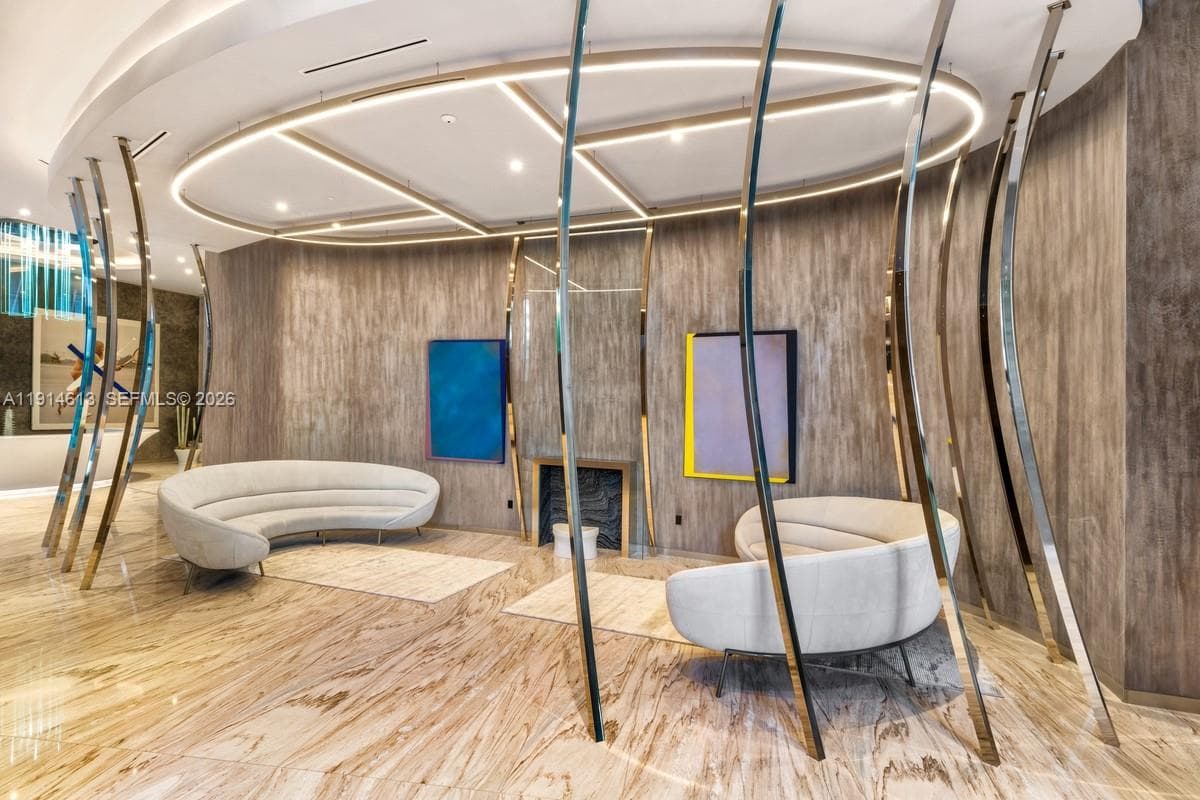 1000 Brickell Plz # 2101, Miami FL 33131 — 23