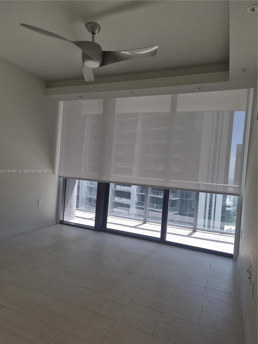 1000 Brickell Plz # 2101, Miami FL 33131 — 82