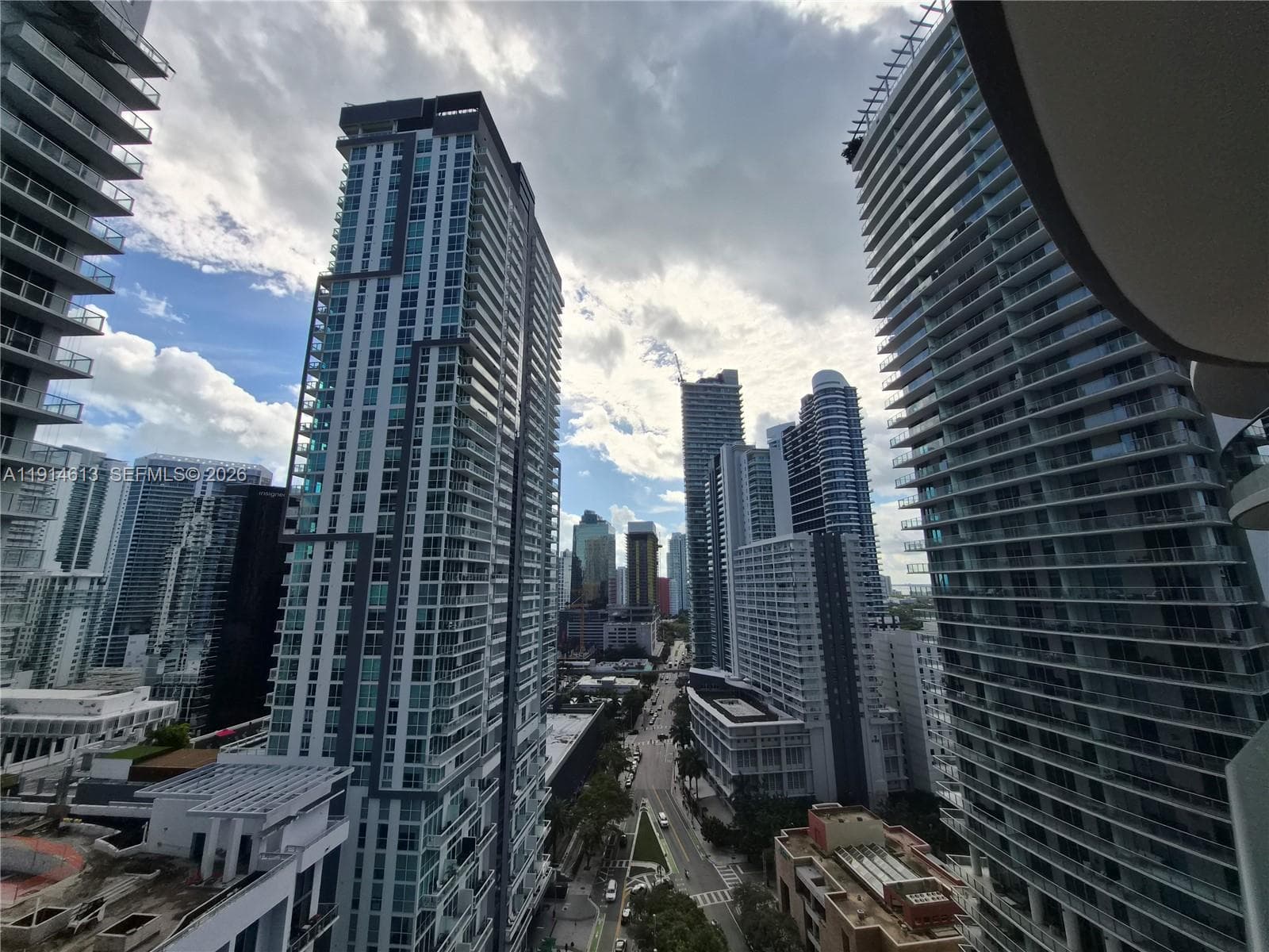 1000 Brickell Plz # 2101, Miami FL 33131 — 74