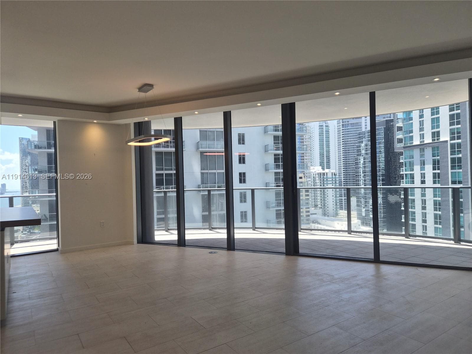 1000 Brickell Plz # 2101, Miami FL 33131 — 78