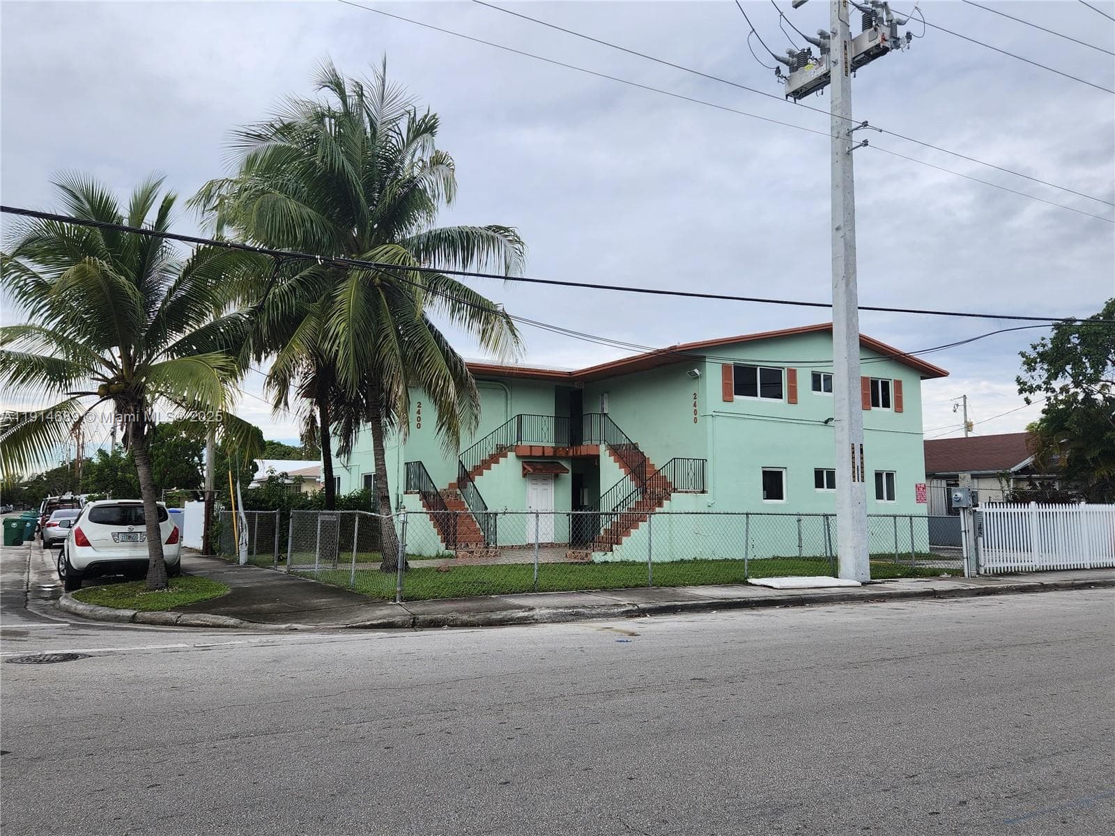 2400 NW 10th Ave # 4, Miami FL 33127 — 6