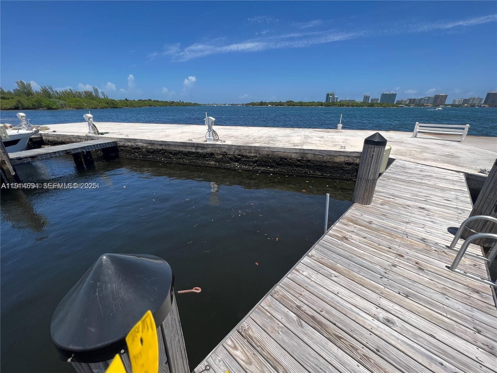 2700 NE 135th St # 45, North Miami FL 33181 — 25