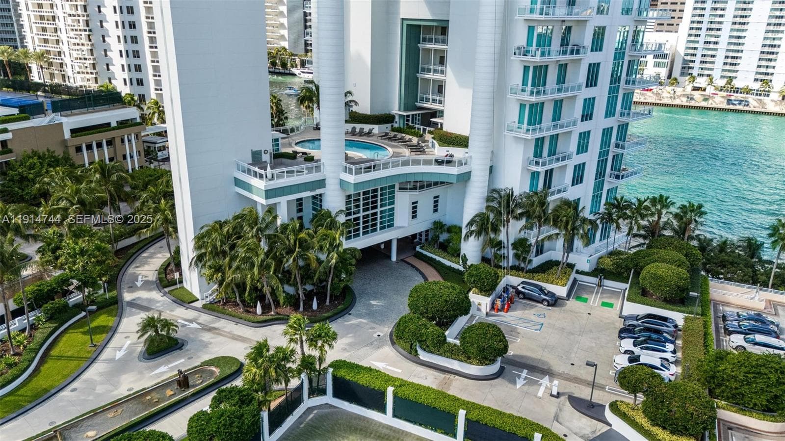 900 Brickell Key Blvd # 1403, Miami FL 33131 — 27
