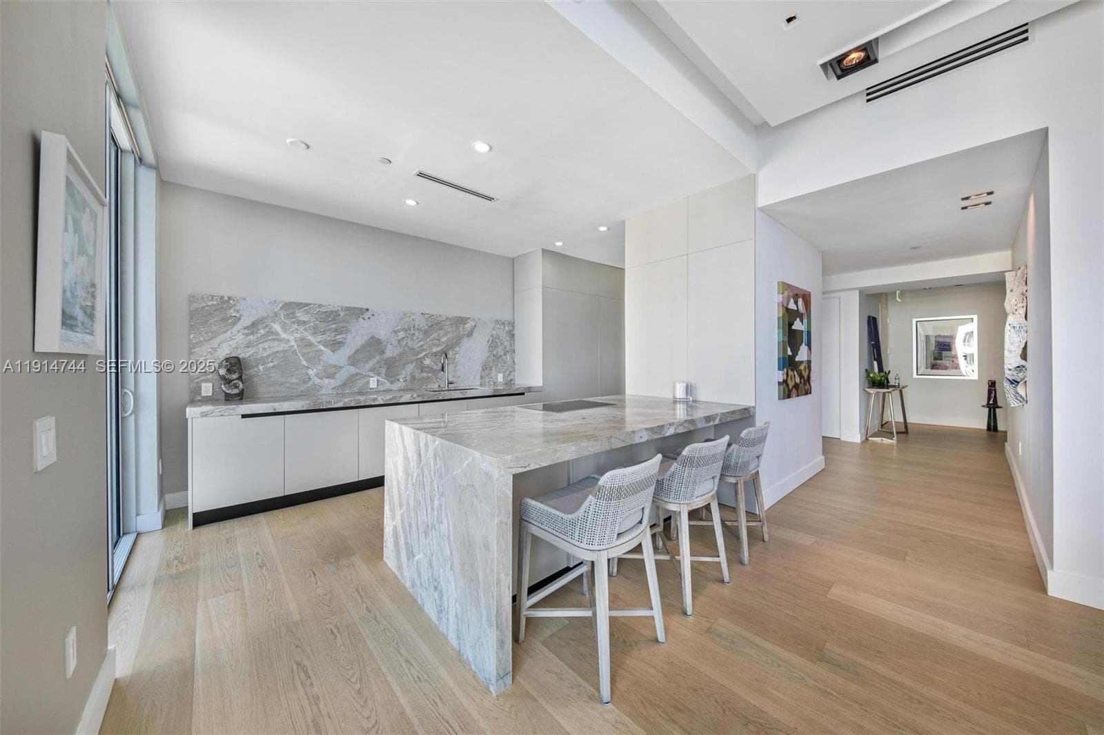 900 Brickell Key Blvd # 1403, Miami FL 33131 — 10