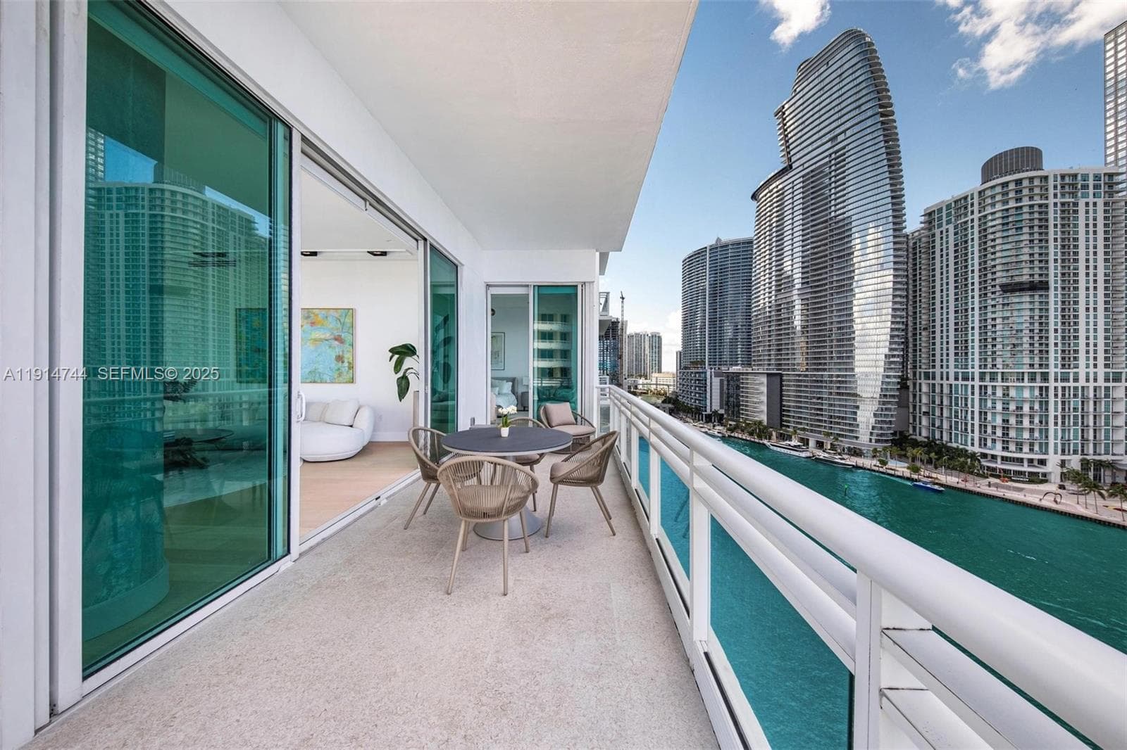 900 Brickell Key Blvd # 1403, Miami FL 33131 — 18