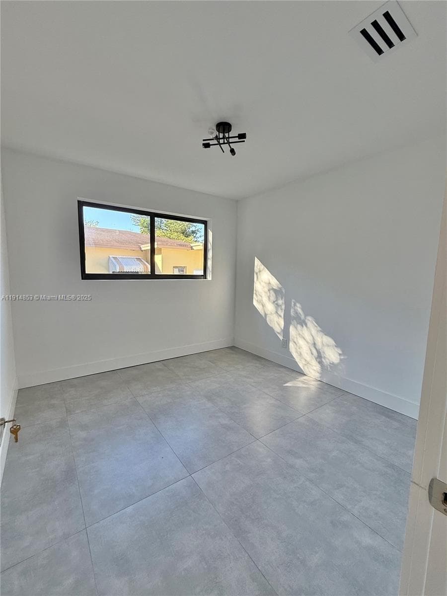 12615 N Miami Ave # 12615, North Miami FL 33168 — 36