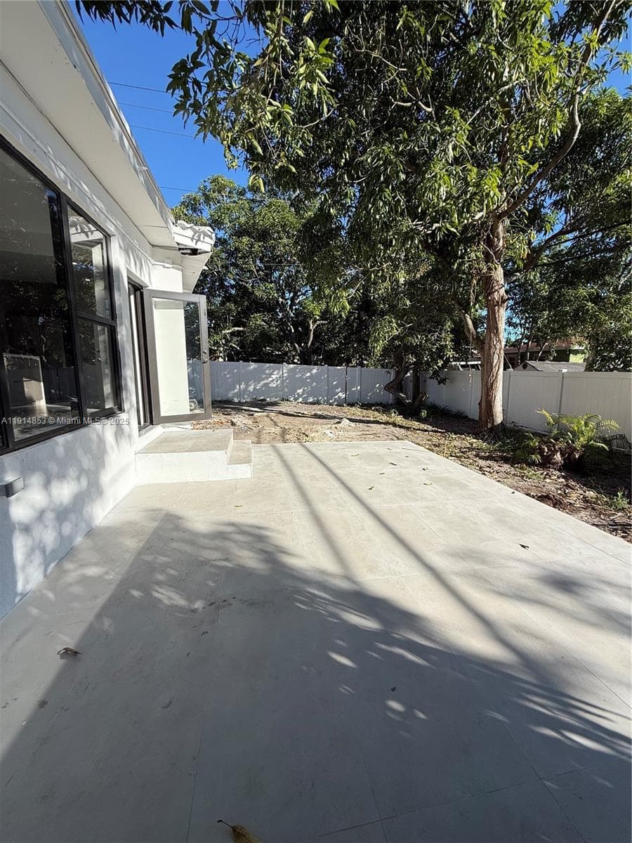 12615 N Miami Ave # 12615, North Miami FL 33168 — 48