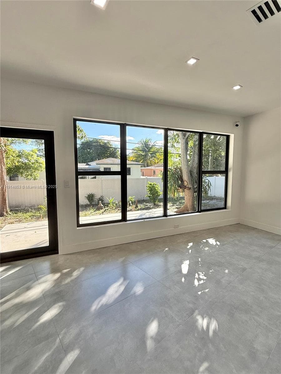 12615 N Miami Ave # 12615, North Miami FL 33168 — 44