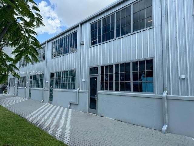 3385 Pan American Dr, Miami FL 33133 — 2
