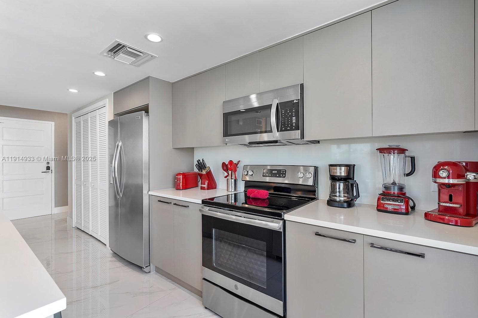 1150 101st St # 701, Bay Harbor Islands FL 33154 — 14