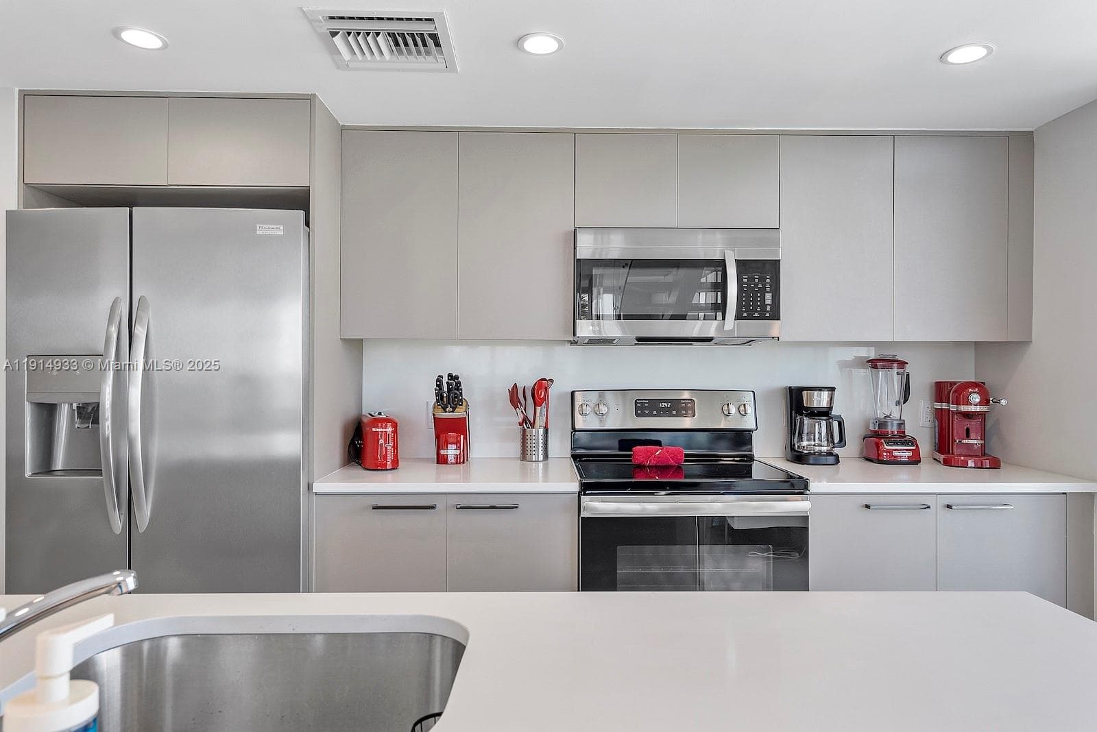1150 101st St # 701, Bay Harbor Islands FL 33154 — 15