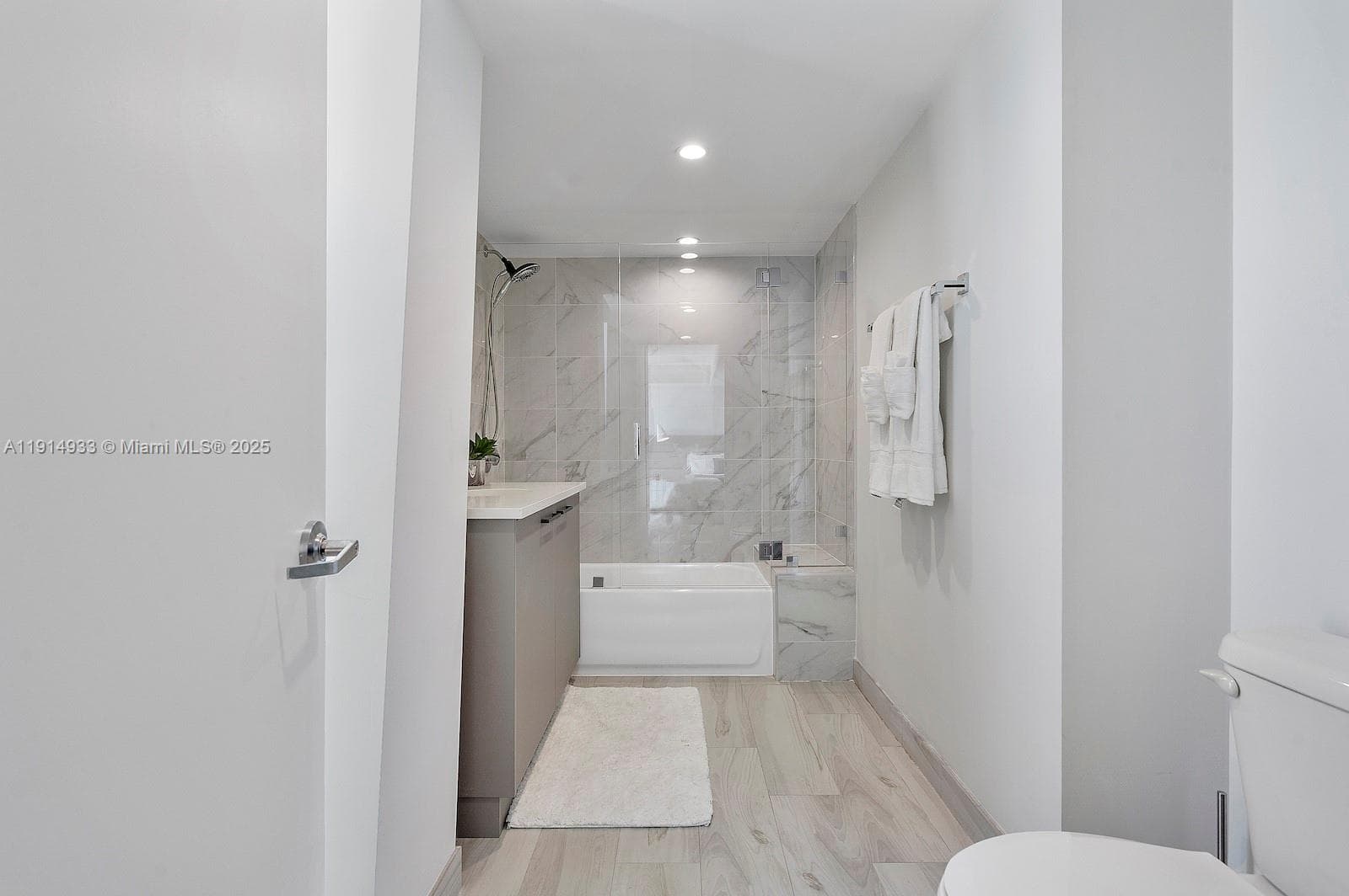 1150 101st St # 701, Bay Harbor Islands FL 33154 — 40