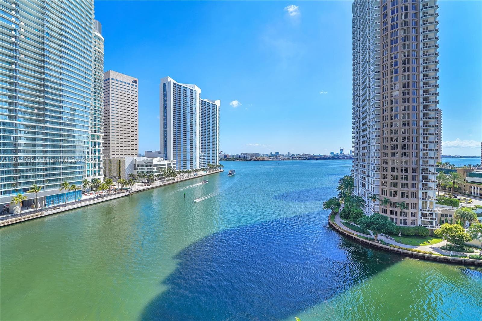 465 Brickell Ave # 1001, Miami FL 33131 — 17