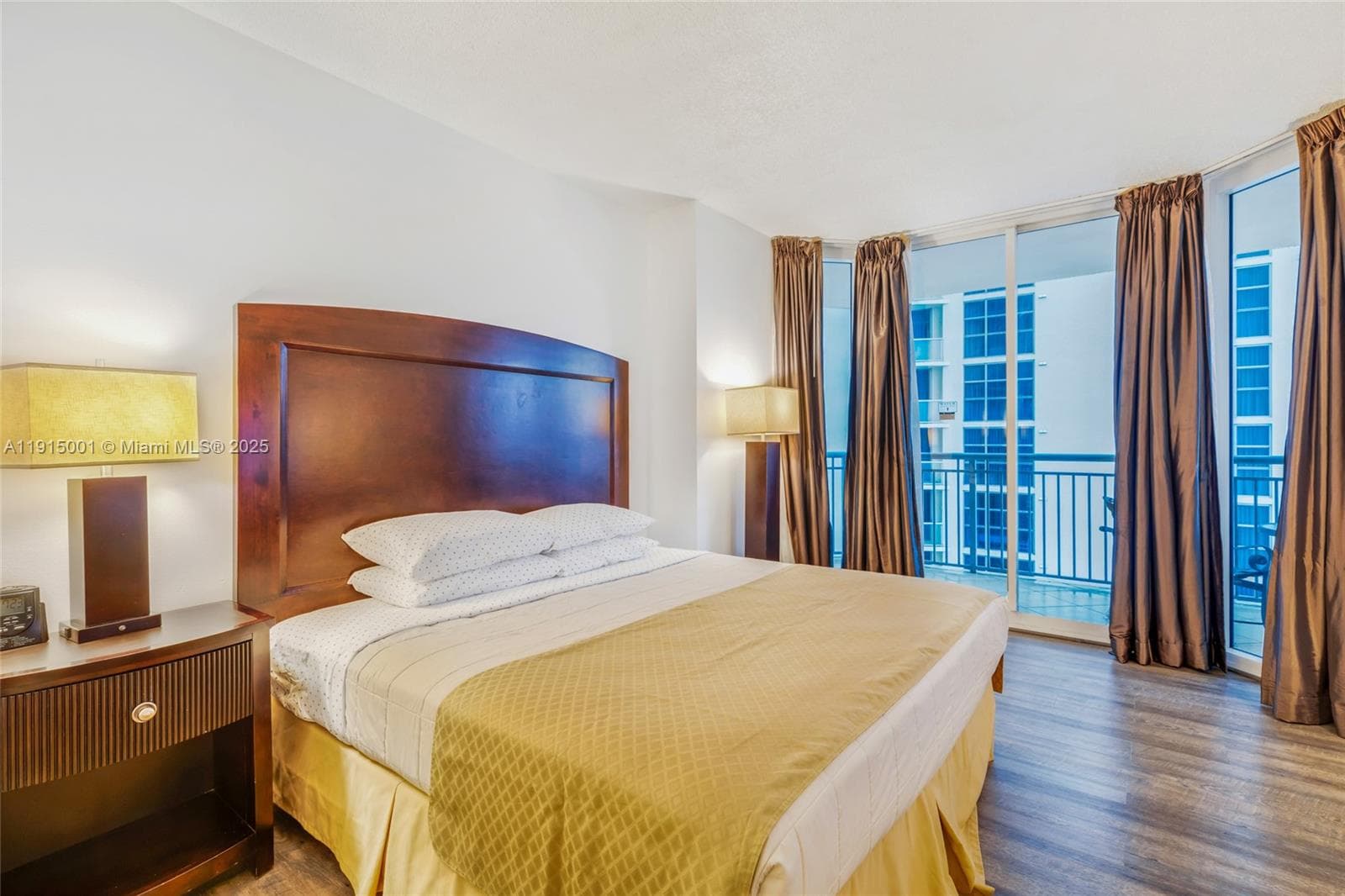 17375 Collins Ave # 1005, Sunny Isles Beach FL 33160 — 10