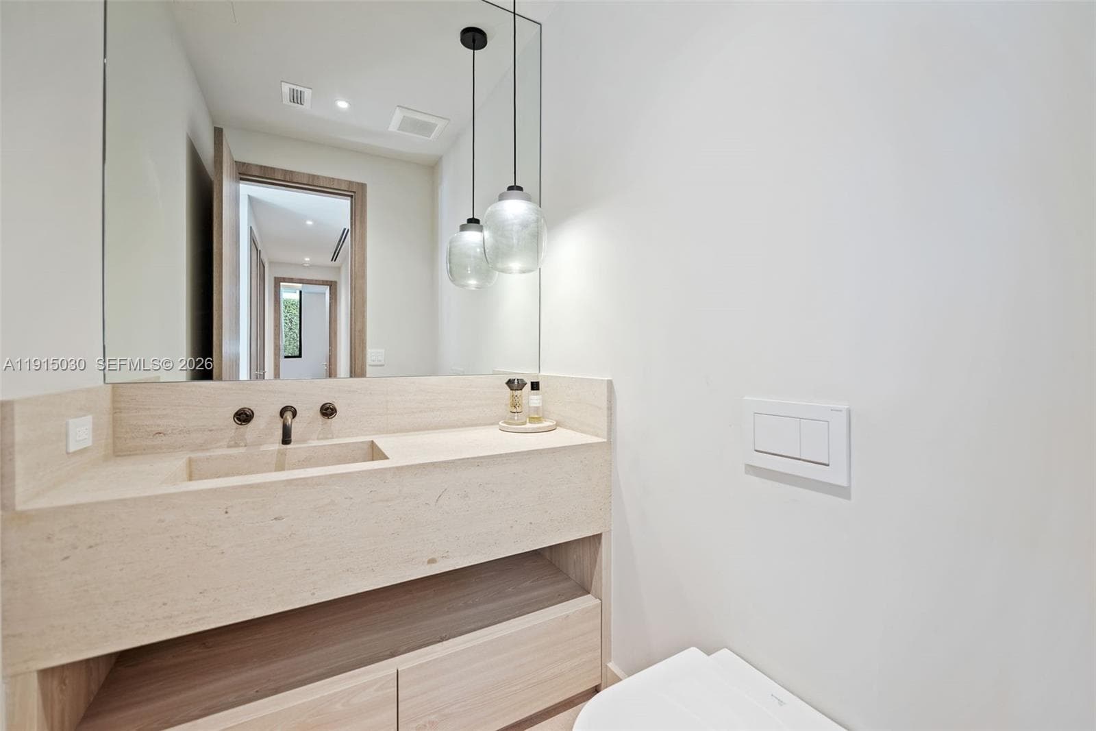 5831 Alton Rd, Miami Beach FL 33140 — 24