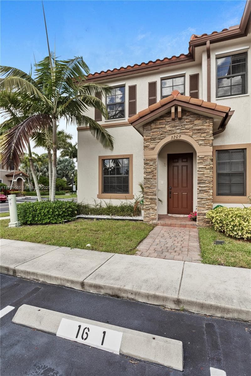 3209 SE 4th Ct, Homestead FL 33033 — 3