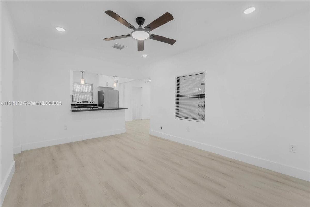 5220 SW 6 ST, Miami FL 33134 — 23