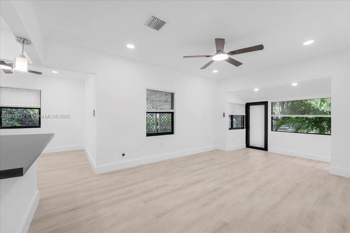 5220 SW 6 ST, Miami FL 33134 — 43