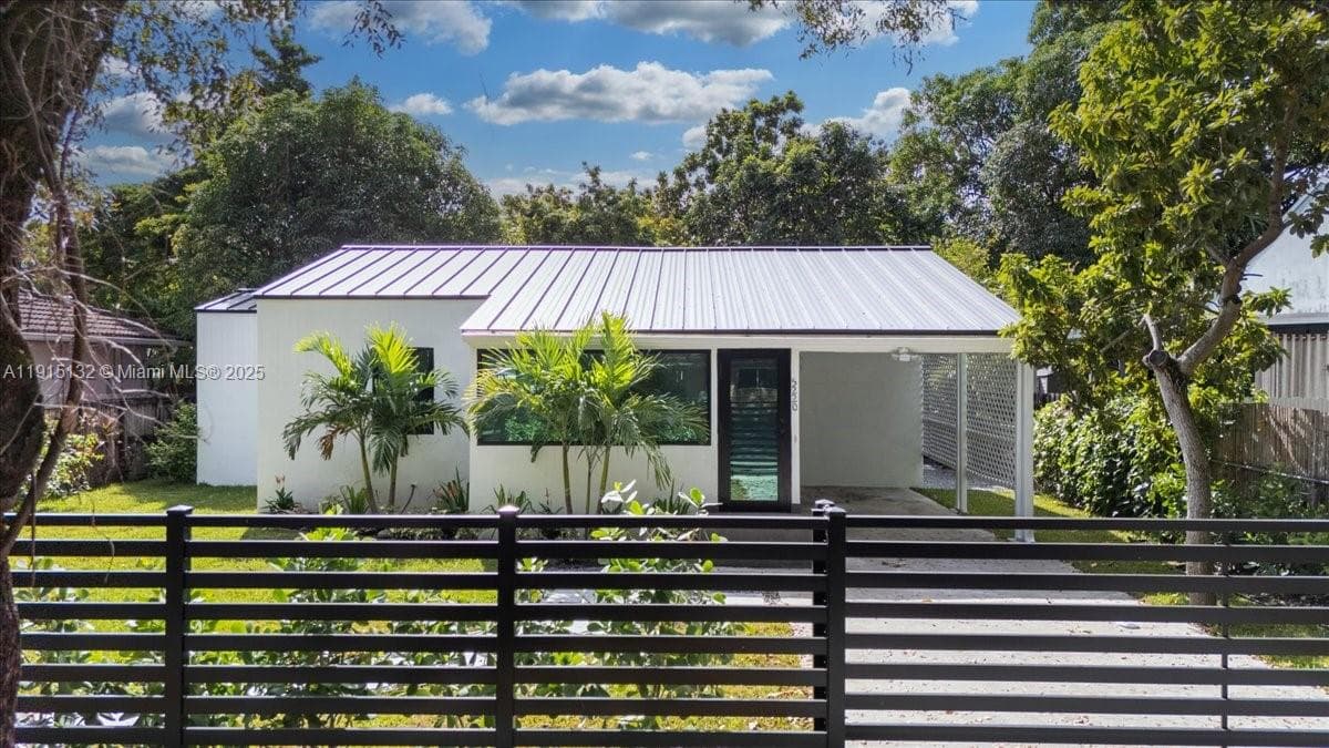 5220 SW 6 ST, Miami FL 33134 — 14