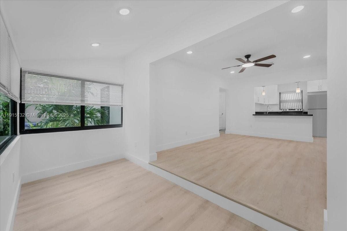 5220 SW 6 ST, Miami FL 33134 — 19