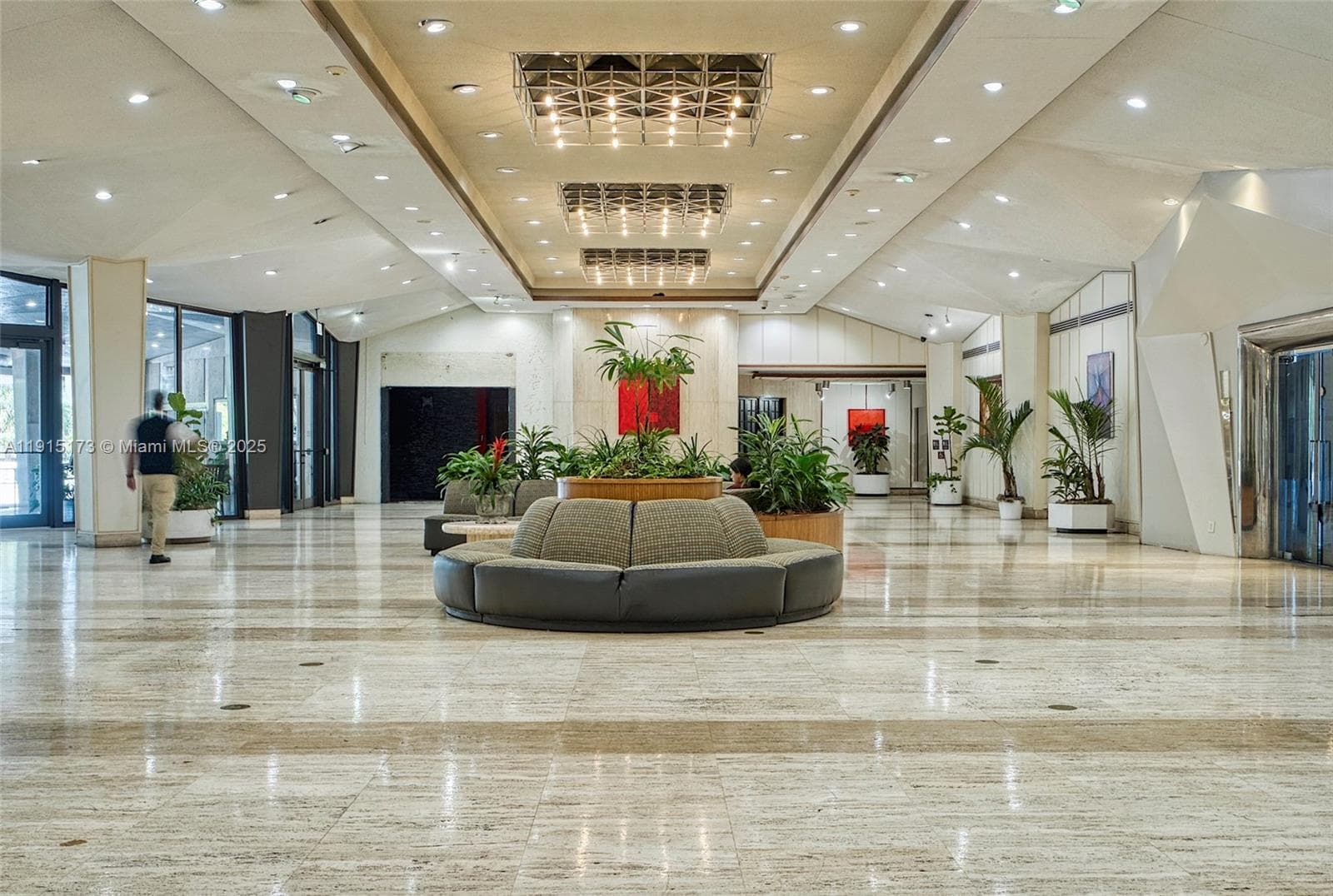 825 Brickell Bay Dr # 1942, Miami FL 33131 — 28