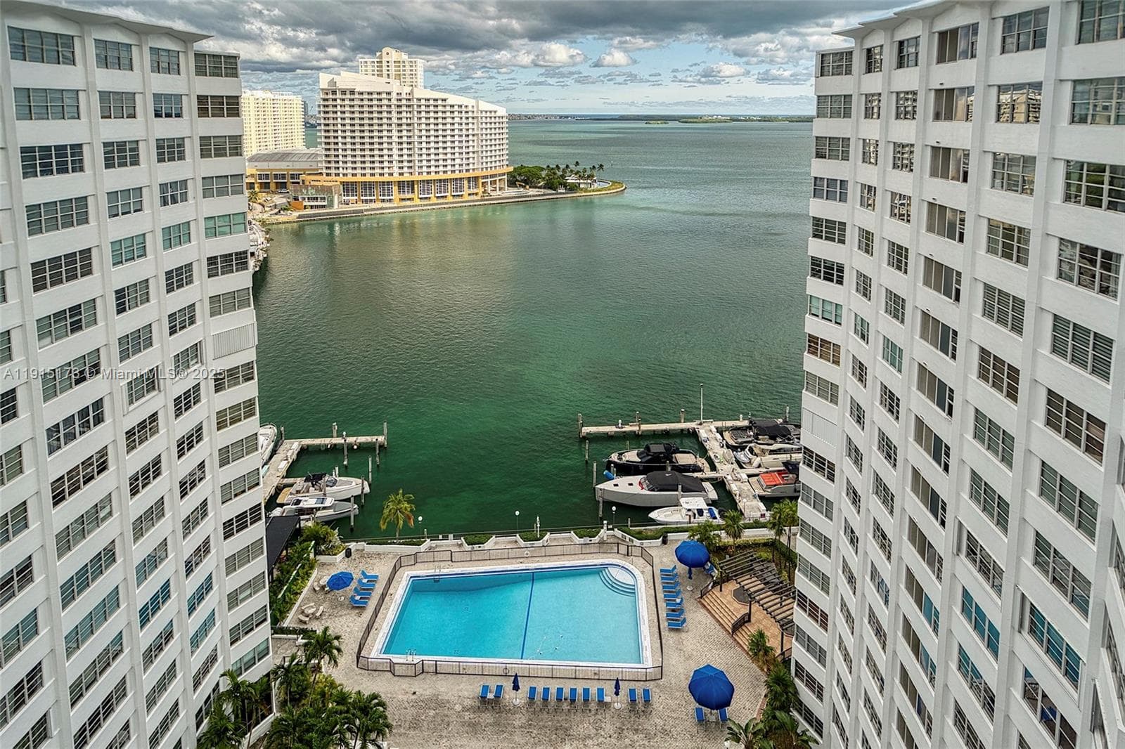 825 Brickell Bay Dr # 1942, Miami FL 33131 — 19