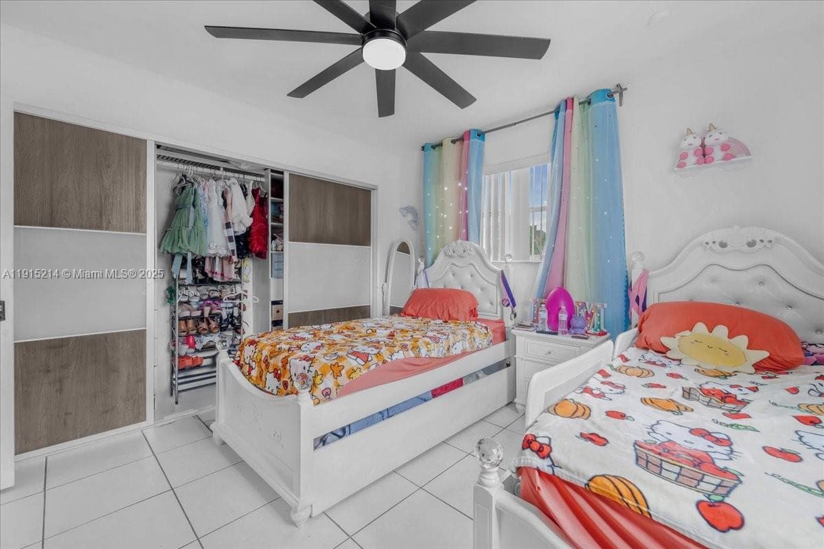 640 NE 168th St, North Miami Beach FL 33162 — 36
