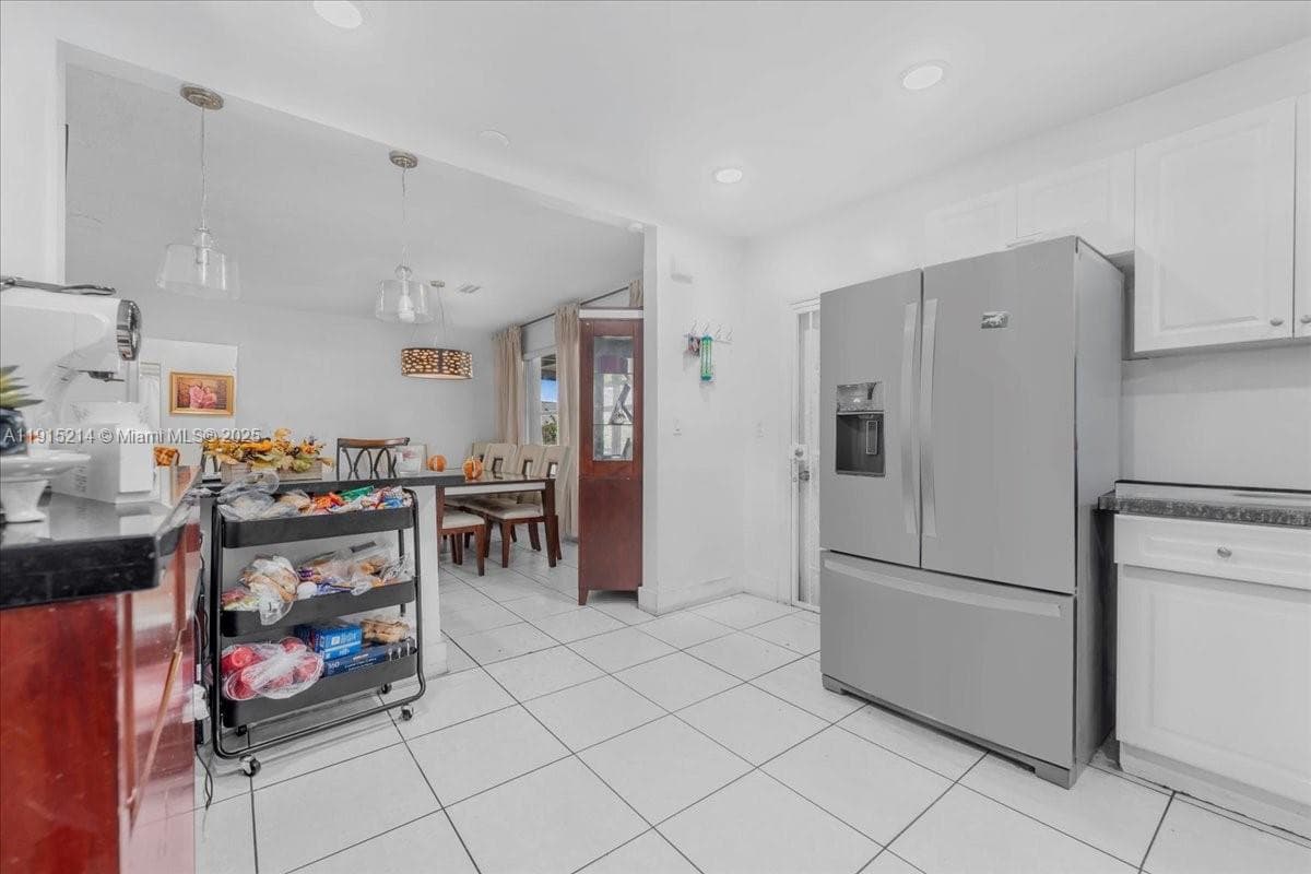 640 NE 168th St, North Miami Beach FL 33162 — 28