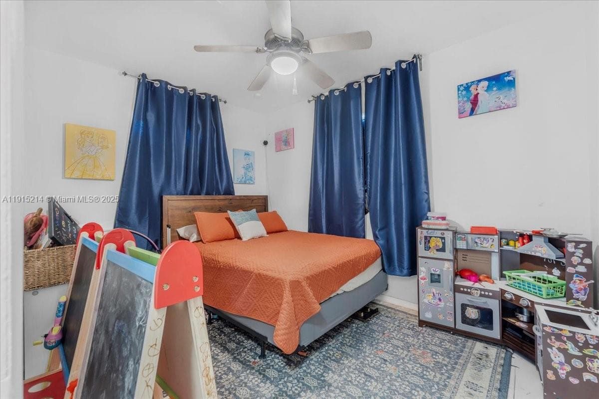 640 NE 168th St, North Miami Beach FL 33162 — 38