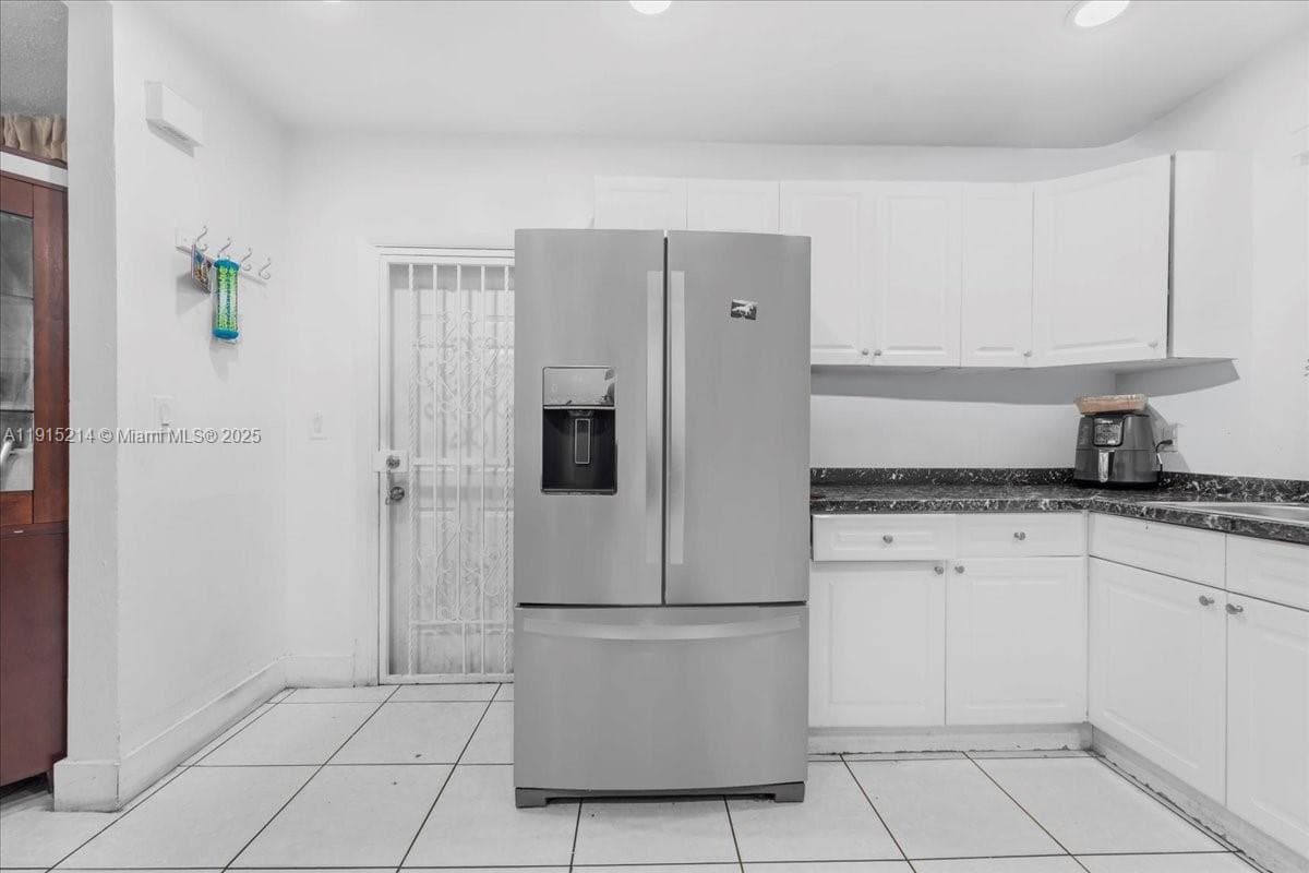 640 NE 168th St, North Miami Beach FL 33162 — 44
