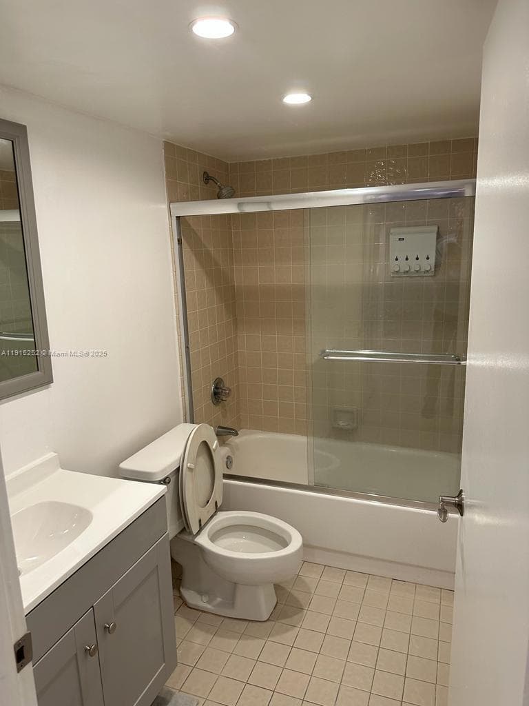 1621 Collins Ave # 505, Miami Beach FL 33139 — 13