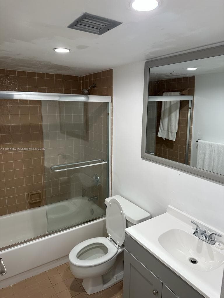 1621 Collins Ave # 505, Miami Beach FL 33139 — 12