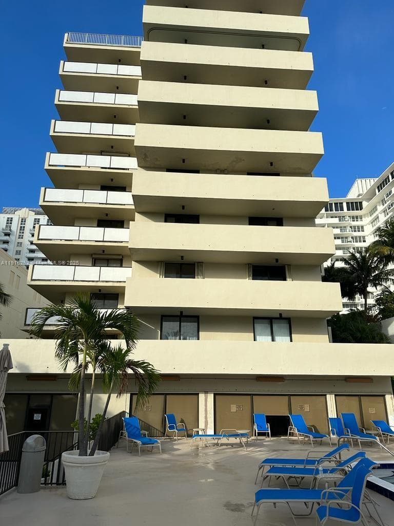 1621 Collins Ave # 505, Miami Beach FL 33139 — 3