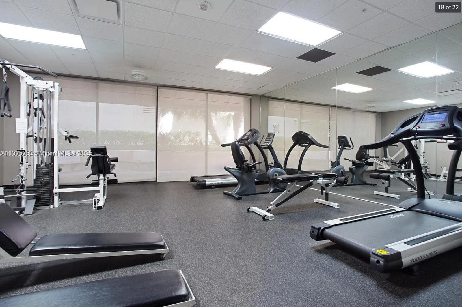 1621 Collins Ave # 505, Miami Beach FL 33139 — 15