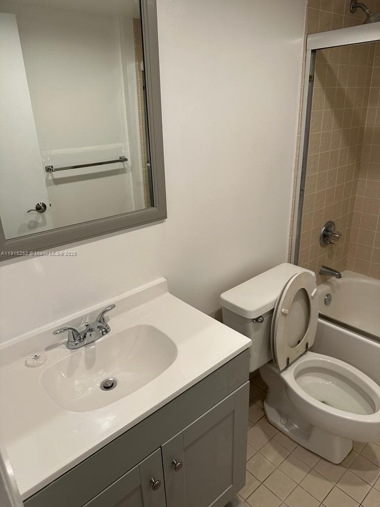 1621 Collins Ave # 505, Miami Beach FL 33139 — 11