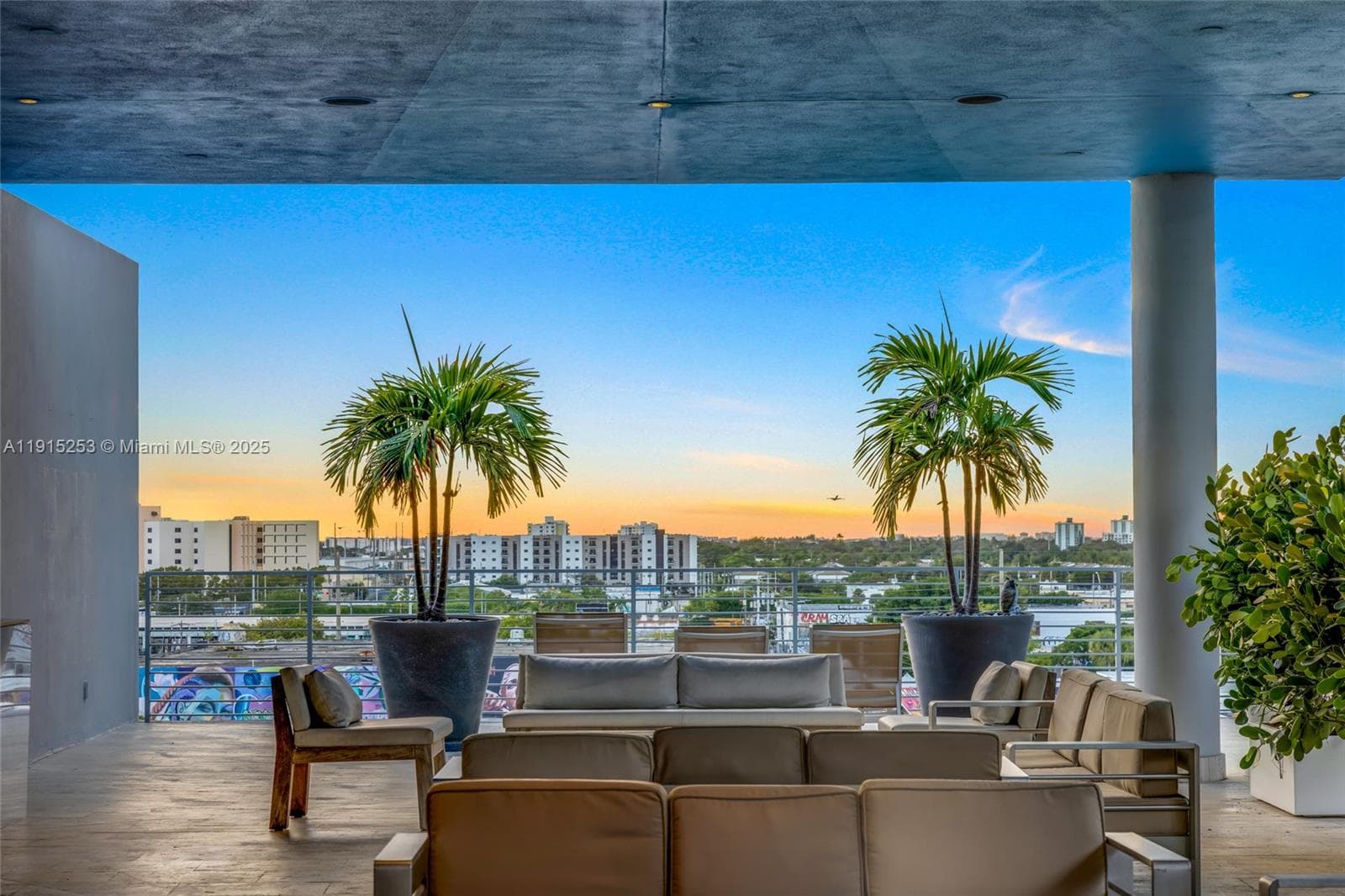 250 NW 24th St, Miami FL 33127 — 50