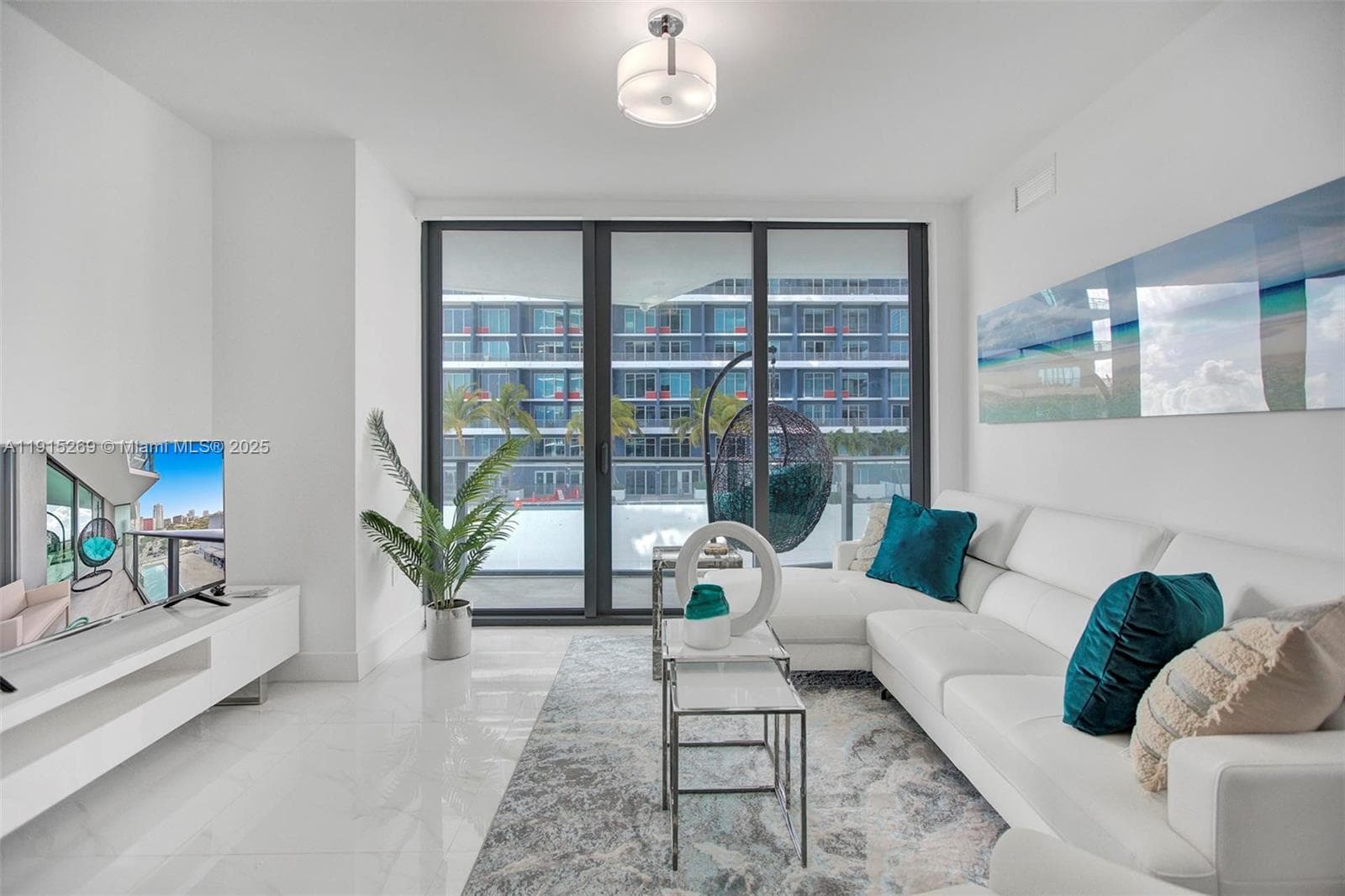 1300 S Miami Ave # 1407, Miami FL 33130 — 12