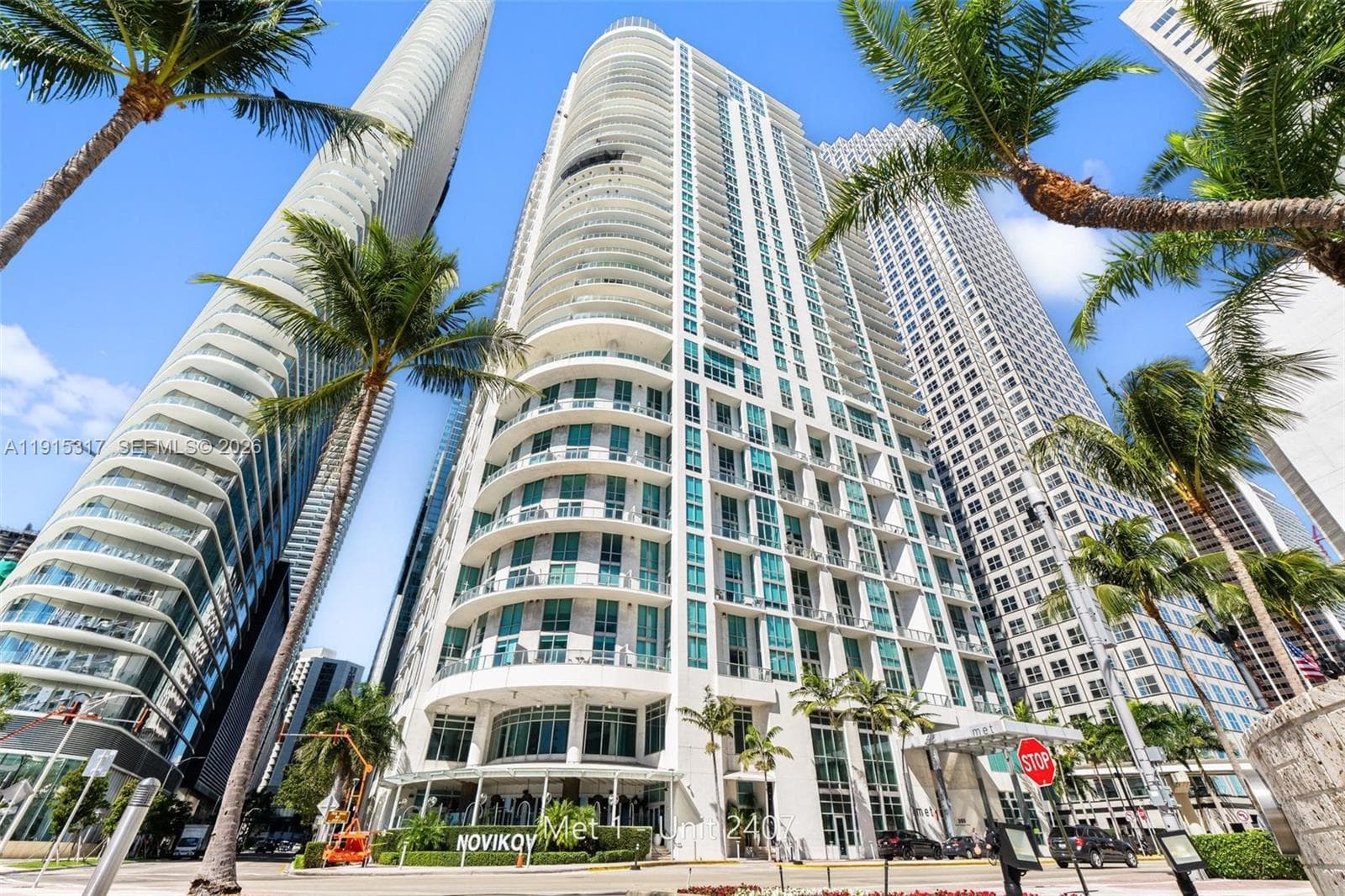 300 S Biscayne Blvd # 2407, Miami FL 33131 — 2
